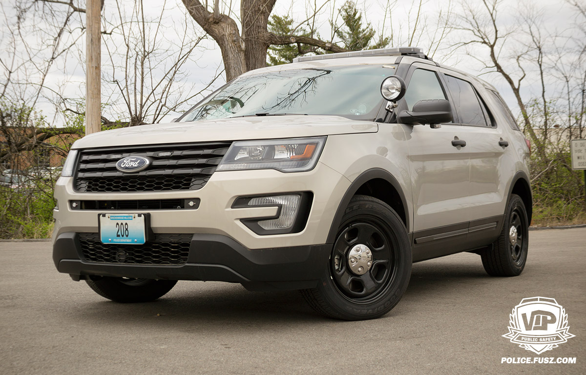 2017 ford explorer package